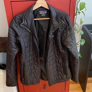 Patagonia Womens Nanopuff in Black Size Medium